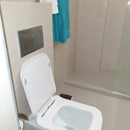 Apartament Violet